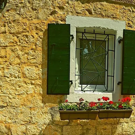 Karmen's One * 스플리트