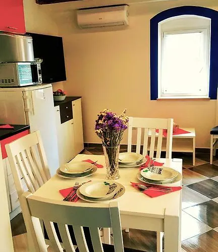 Karmen's One Apartamento *